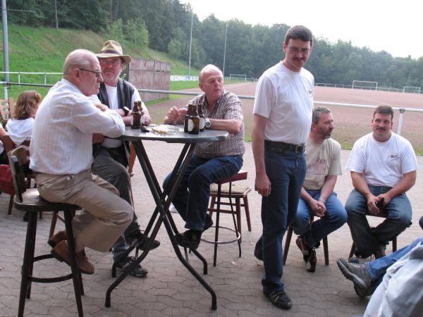 Grillen am Sportplatz zu Kempenich 5