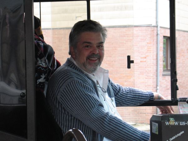 � von Harry Schmitz