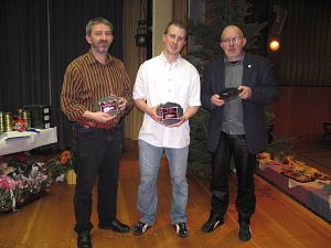 Die Helfer 2006 (v.l.) Berthold Hantel, Kai Hantel, Ludwig Heuser