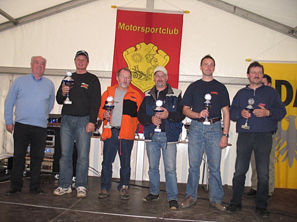 Die Sieger in der Klasse 7 (v.l.) Armin Kohl, Peter Schreiner (P1), G&uuml;nter Bratke (P2), Rolf Nickolai (P3), Peter Br&ouml;cker (P4) und Herbert Wagner (P5).