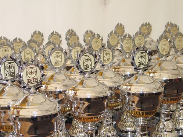 Pokale f&uuml;r die Sieger