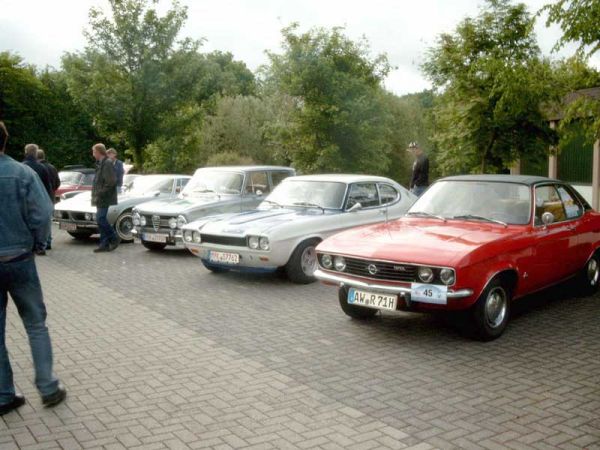 Bild der Oldtimerausfahrt 2003