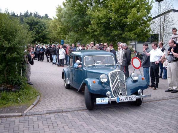Bild der Oldtimerausfahrt 2003
