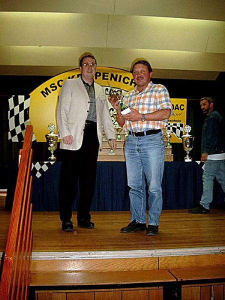 Sieger der Klasse 3, Motorr&auml;der bis Baujahr 1954, Heinrich Janik (r.)