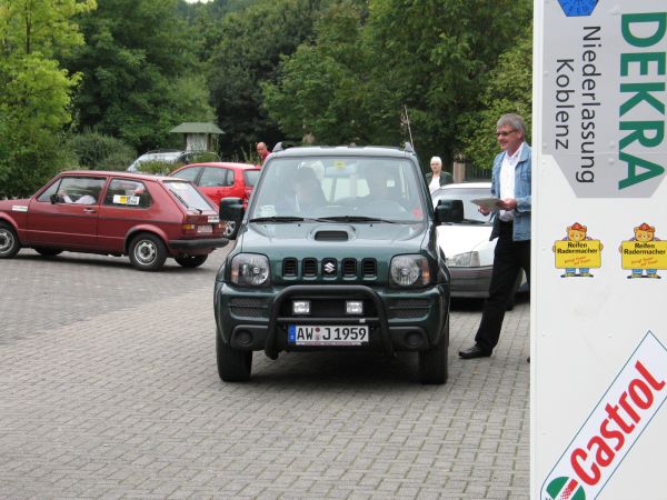 Start Nr. 2 Josef Wilms und Ludwig Heuser auf Suzuki Jimmy