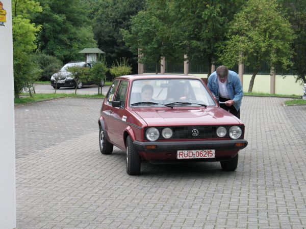 Start Nr. 8 Margit und Lothar R�hrich auf VW Golf