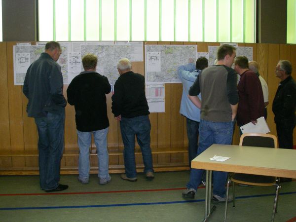 Im Ziel pr&uuml;fen Profis �