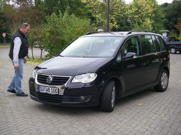 Start der Anf&auml;nger  - Doris und Waltrer Butter - VW Touran