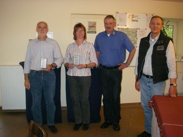 Siegerehrung Anf&auml;nger - Platz 3  Gunhild und Johannes Trimborn