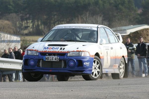 Christoph Schleimer/ Dieter Hawranke auf Vauxhall Astra - Gesamt Dritte/ Sieger Yountimer -