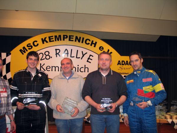 Sieger Klasse Y1/2000 - v. r. Schmitt/ Bauer (P1), Wiedneh�fer/ R�ckert (P2)