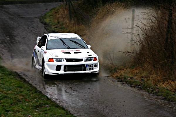 Frank F&auml;rber/Carmen Freiberger - Mitsubishi EVO6 - Quelle: www.rallyeracer.de - Christian B&auml;chel